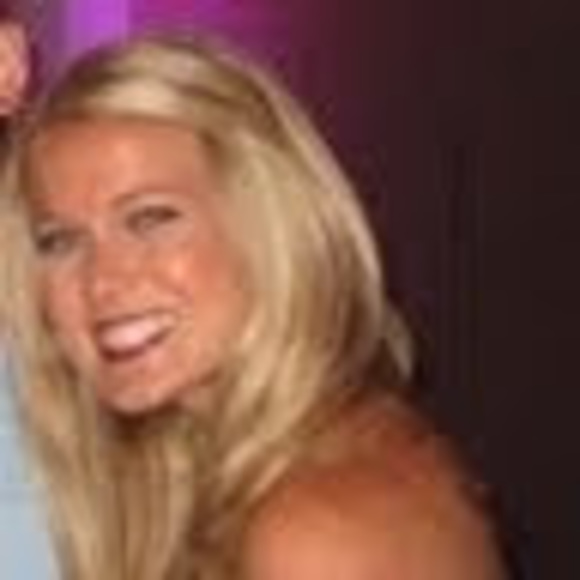 Meet your Posher, Lindsey - Picture 1 of 1